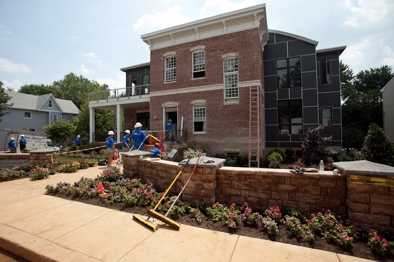 Extreme Makeover Home Edition in Baltimore