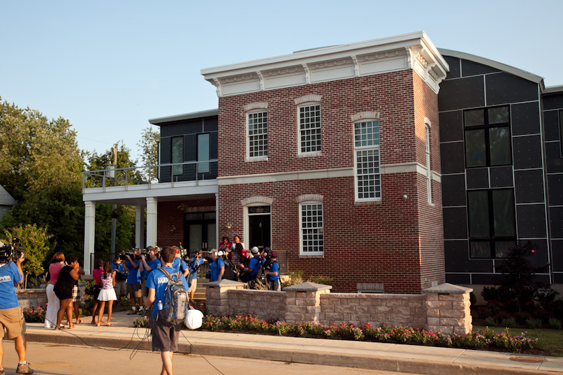 Extreme Makeover Home Edition in Baltimore