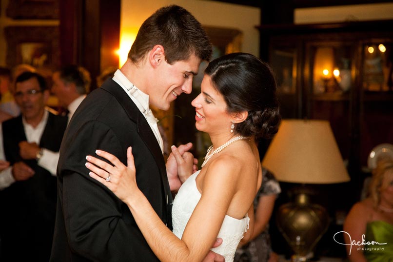 bride and groom first dance