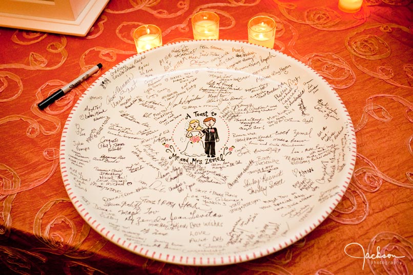 guest book plate dish