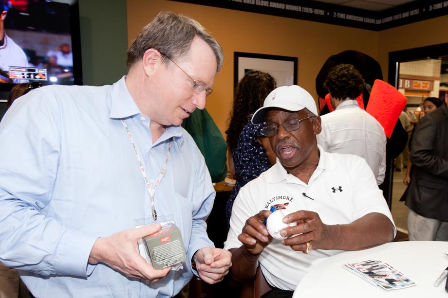 oriole signing autograph