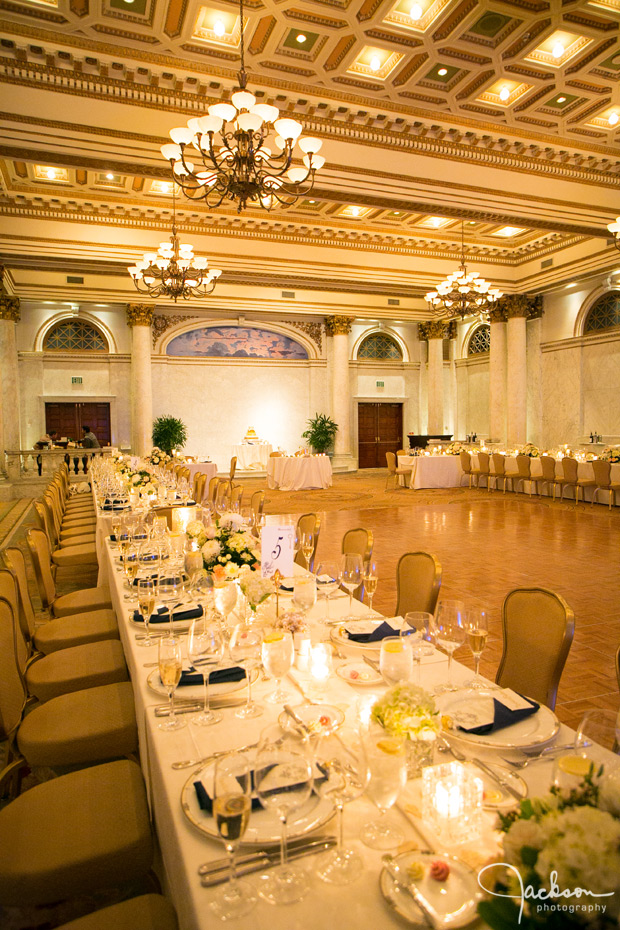 reception table at the corinthian room